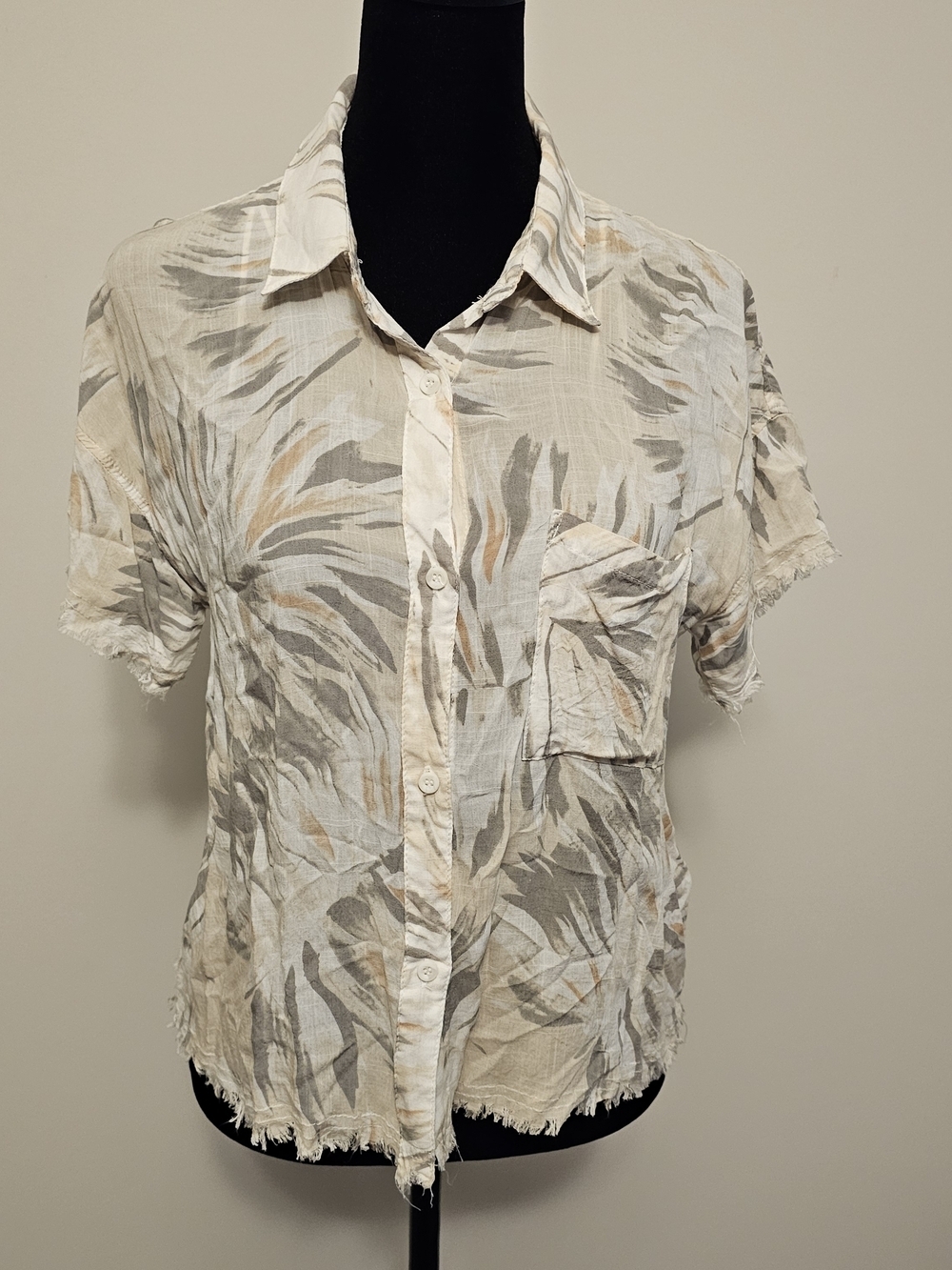 Philosophy Size S/P Palm Print Raw Hem Top {Bx8}